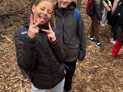 Sázení stromků - Den Země