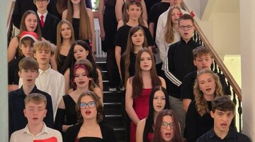 Vánoční koncert na schodech