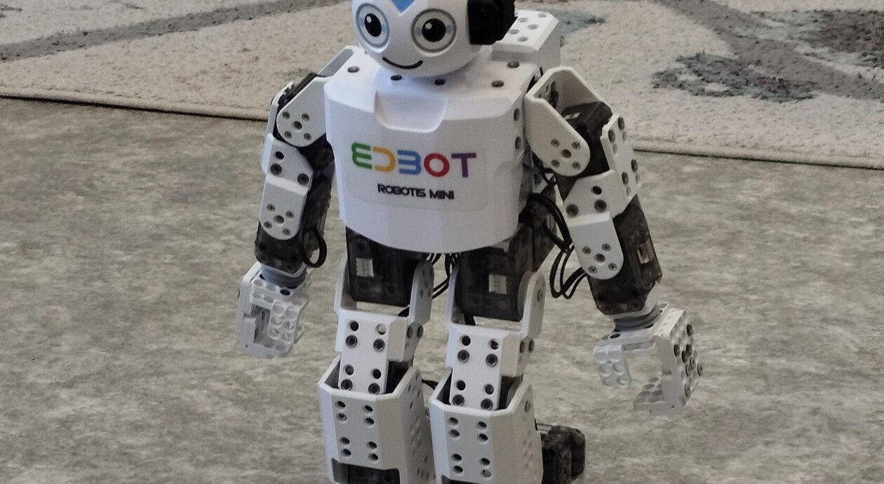 ROBOTIKA - Ing. K.MACUROVÁ