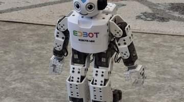 ROBOTIKA - Ing. K.MACUROVÁ